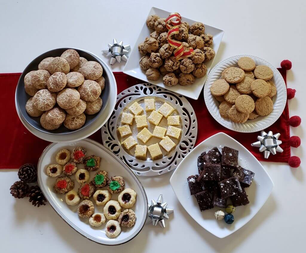 Shipping-Christmas-Cookies-Dining-Table